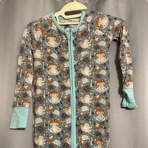 Sunshine Luckies 12-18 month Zippy Bamboo pajamas